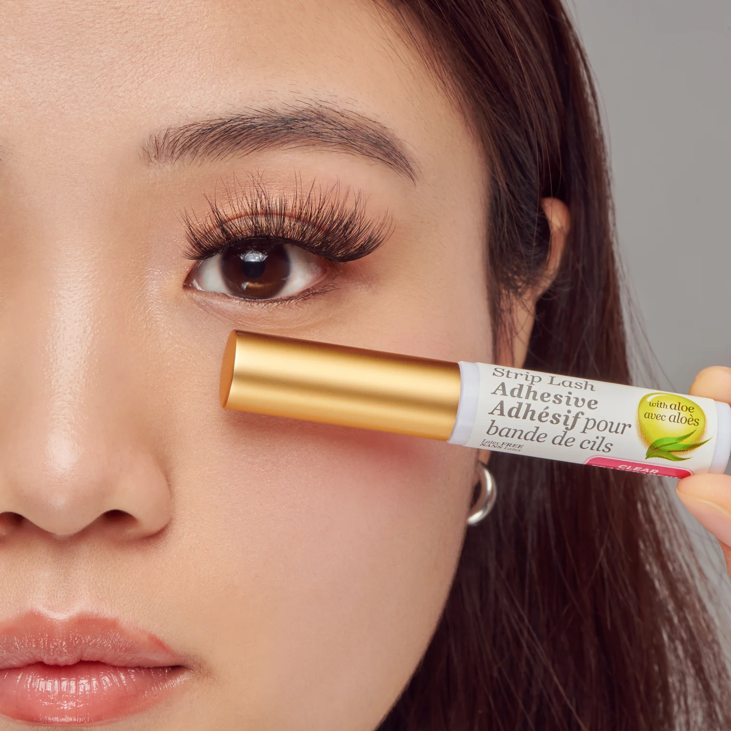 Strip Lash Adhesive with Aloe (Clear) — image 2