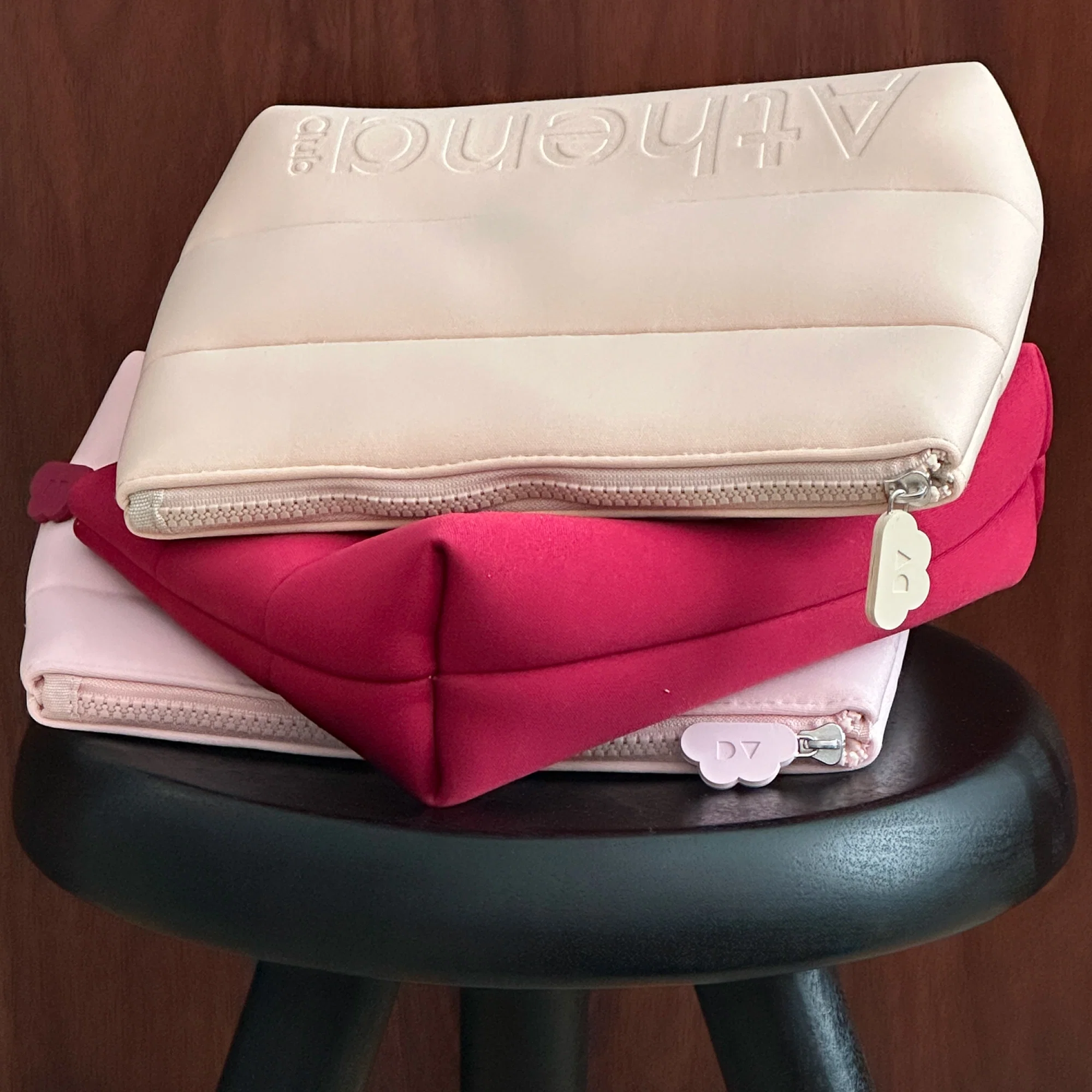 Club - Cloud pouch — image 2