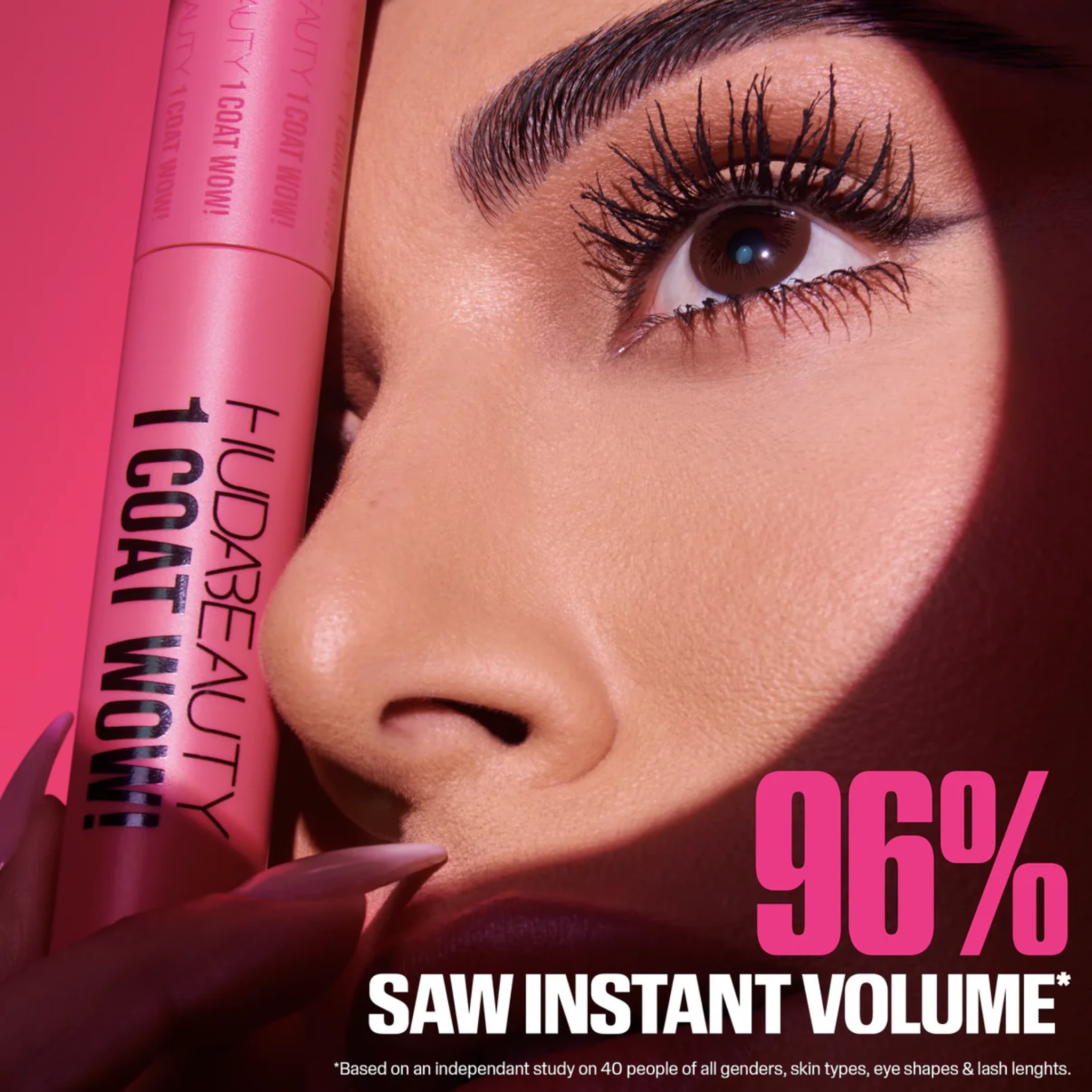 1 Coat Wow! Extra Volumising and Lifting Mascara — image 6