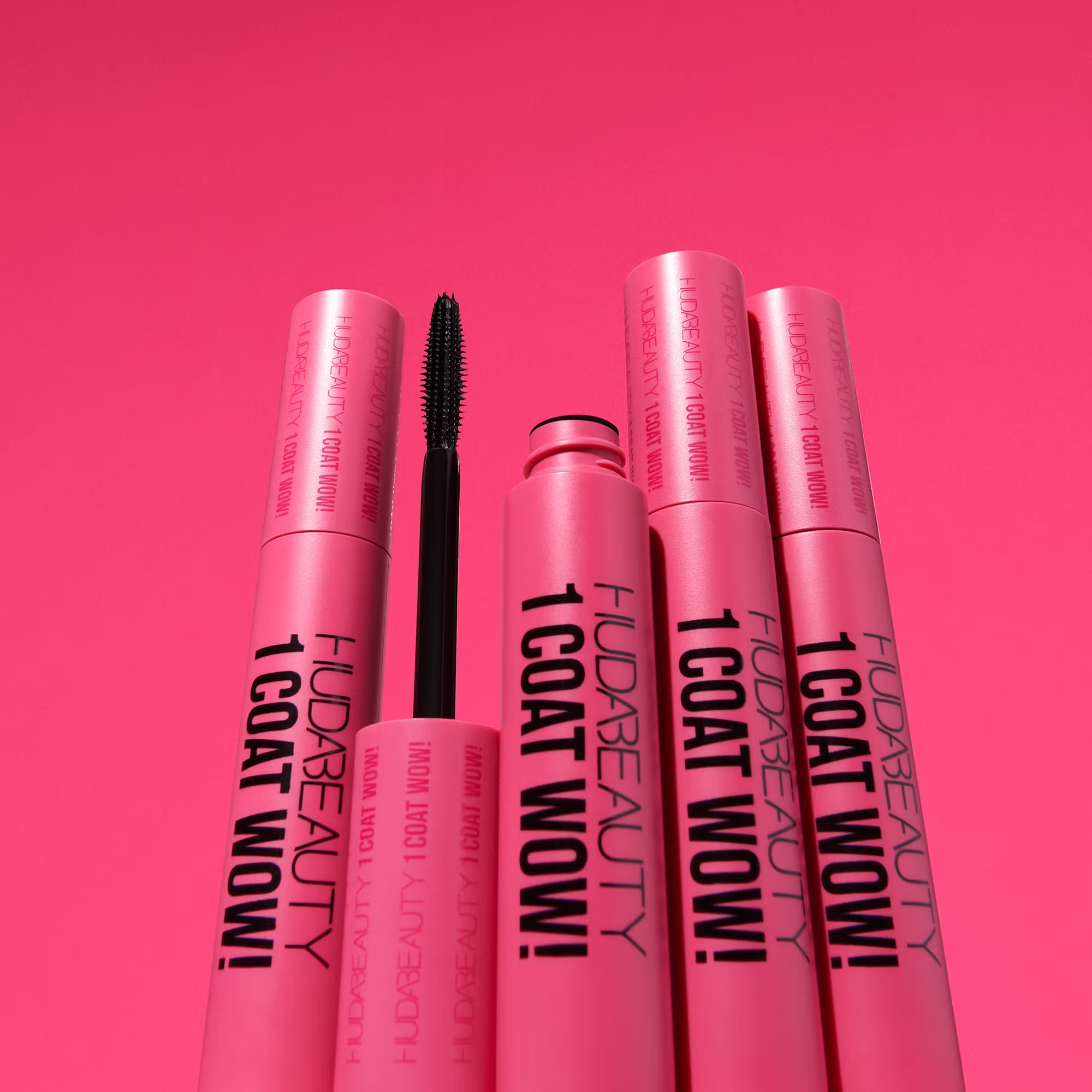 1 Coat Wow! Extra Volumising and Lifting Mascara — image 2