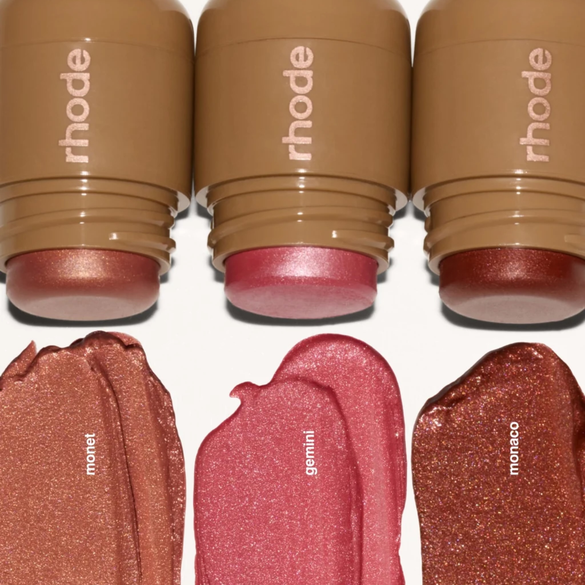 Pocket Pearl The Mini Shimmery Flush — image 2