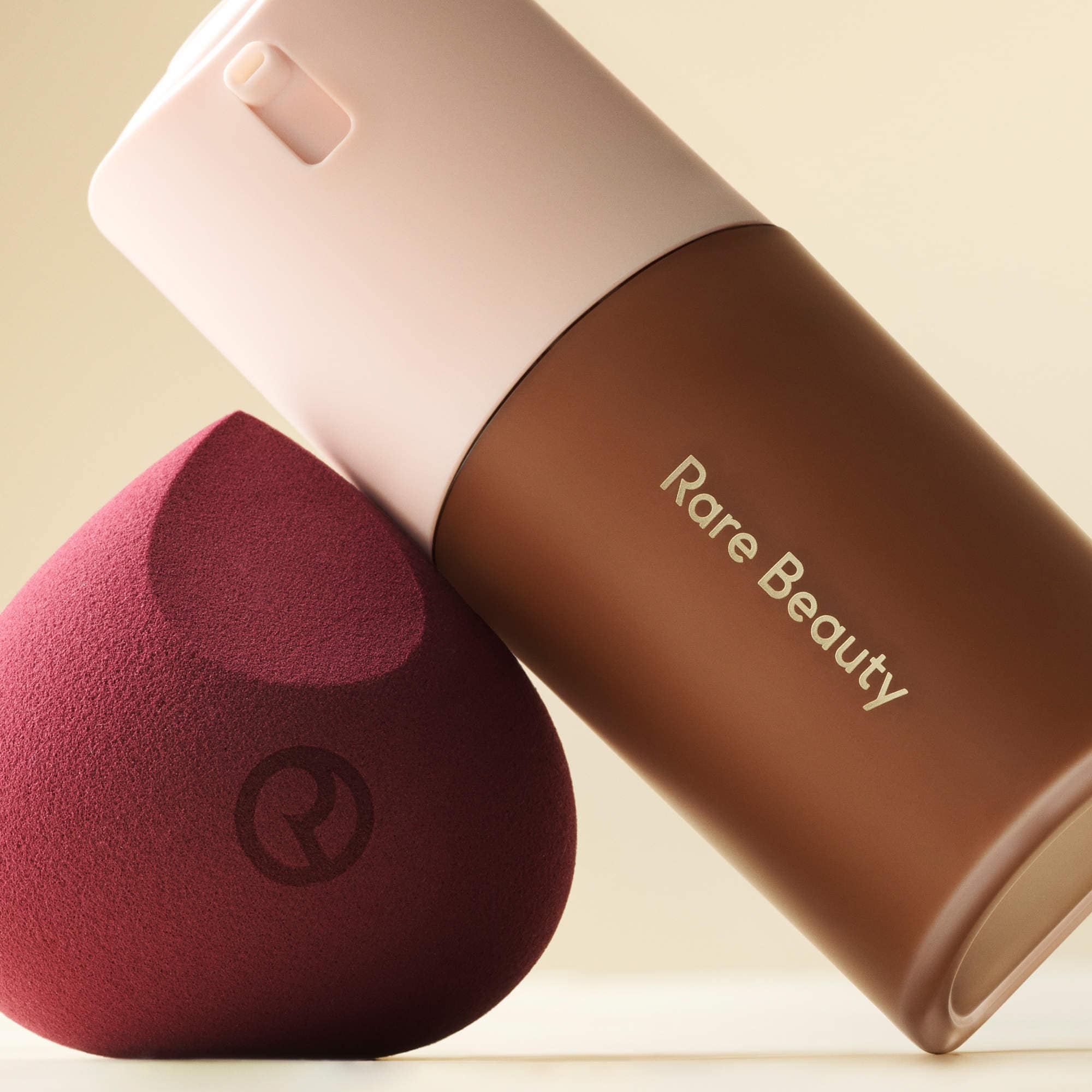 Soft Touch Makeup Blending Sponge — image 6